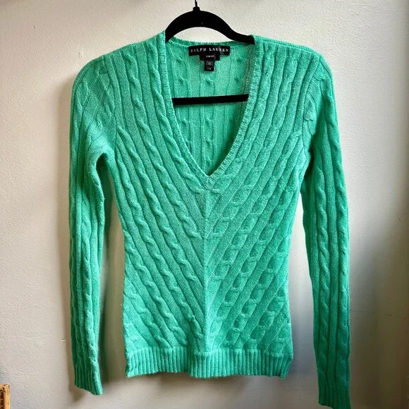 Ralph Lauren Black Label Women’s V-Neck Cashmere Sweater - Picture 1 of 6